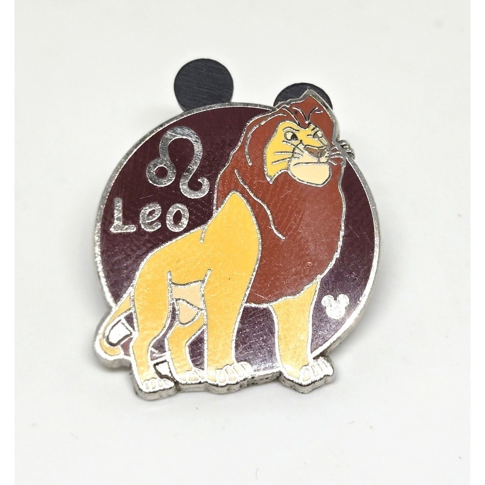 Rare‎ Disney Parks Pin: WDW Hidden Mickey - Leo Zodiac Mufasa (2012)!